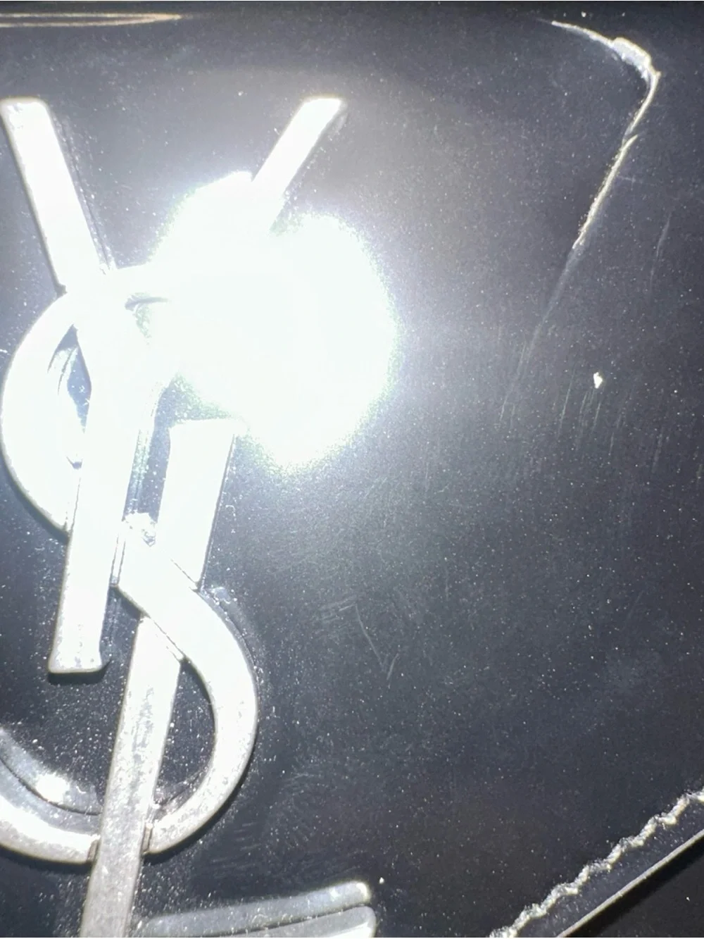 Yves Saint Laurent Cassandra Wallet Patent Calfskin with Silver YSL Emblem - Picture 13 of 15